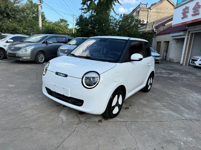 Фотография автомобиля — Changan Lumin