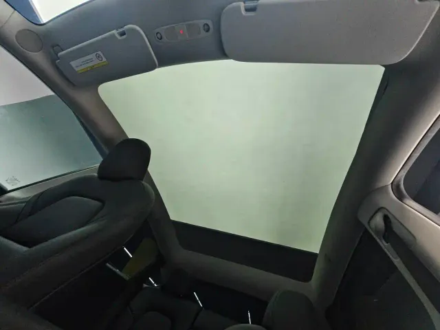 Tesla Model Y — Фото автомобиля 9