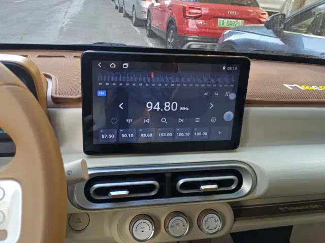 Wuling Hongguang Mini EV — Фото автомобиля 13
