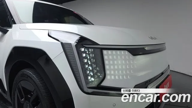 Kia EV9 — Фото автомобиля 22