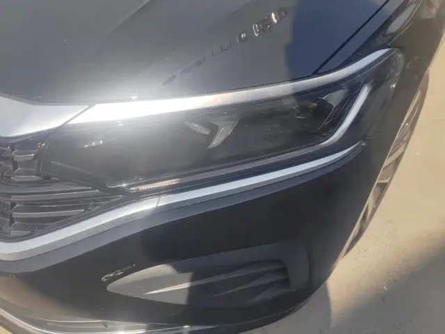Volkswagen Passat — Фото автомобиля 5