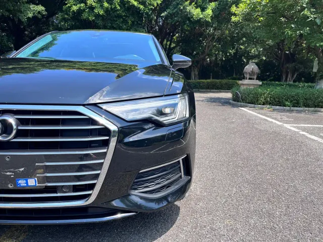 Audi A6L — Фото автомобиля 16