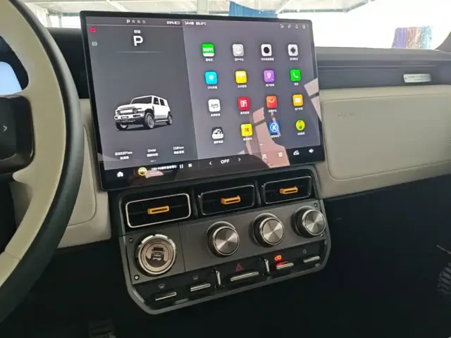 iCAR V23 — Фото автомобиля 12