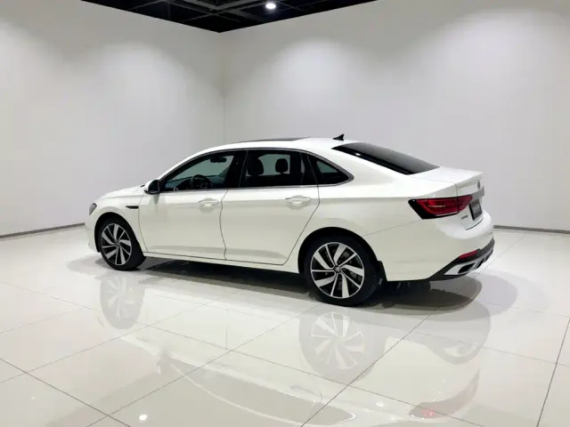 Volkswagen Sagitar — Фото автомобиля 25