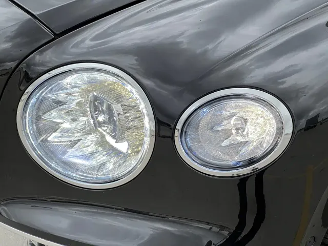 Bentley Flying Spur — Фото автомобиля 19
