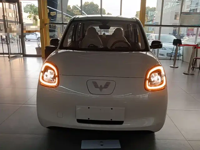 Wuling Hongguang Mini EV — Фото автомобиля 2