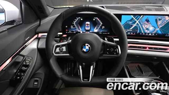 BMW 5 Series G60 — Фото автомобиля 19