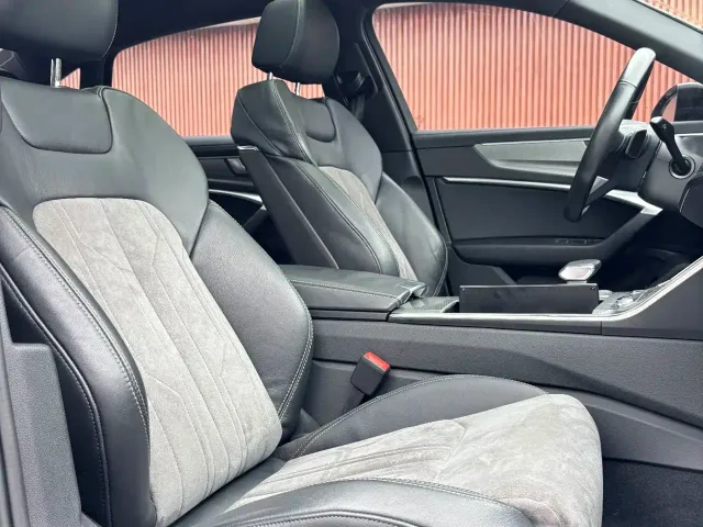 Audi A6L — Фото автомобиля 18