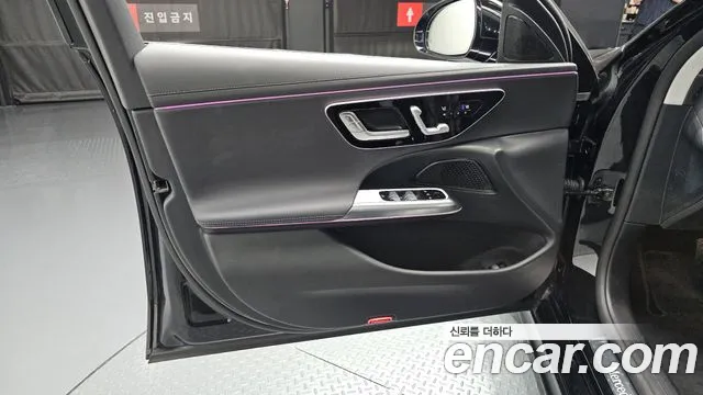 Mercedes-Benz E-Class W214 — Фото автомобиля 24