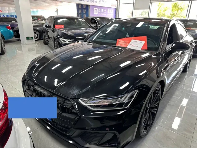 Фотография автомобиля — Audi A7L