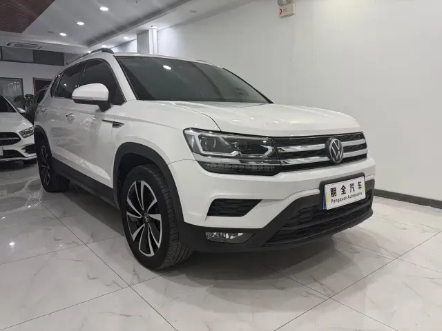 Volkswagen Tharu — Фото автомобиля 3