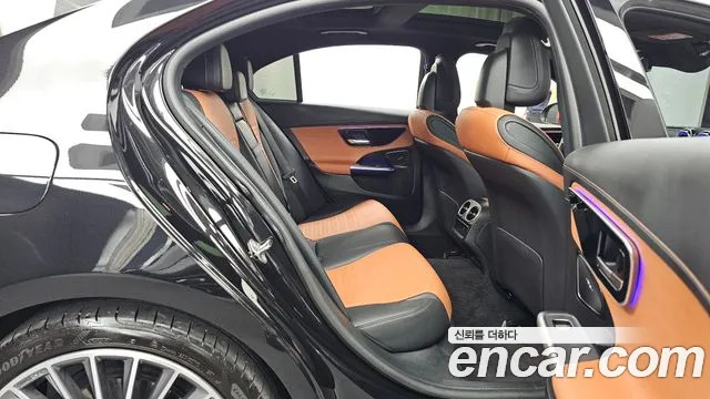 Mercedes-Benz C-Class — Фото автомобиля 11