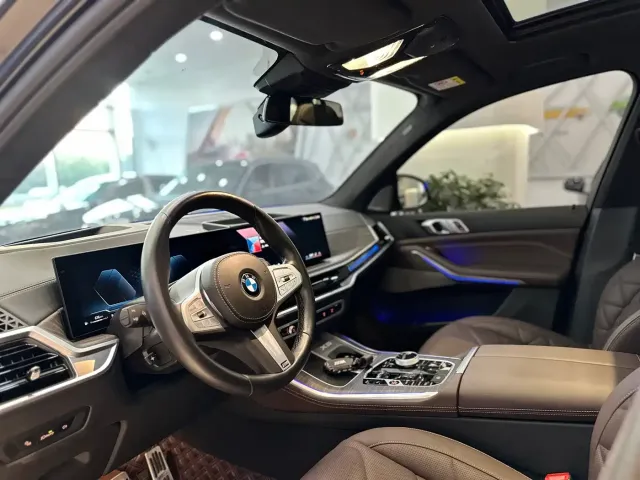 BMW X5 — Фото автомобиля 7
