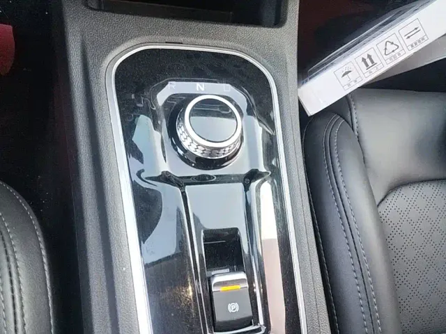 Changan Eado — Фото автомобиля 13