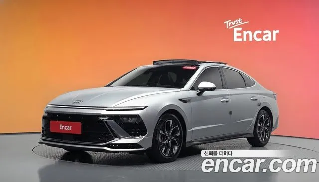 Фотография автомобиля — Hyundai Sonata DN8