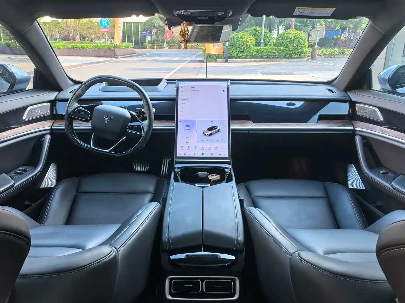 Nezha Auto Nezha S 2024 Facelift Extended Range 1060 Lite Edition — Фото автомобиля 8