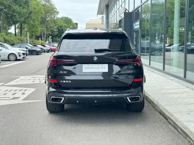 BMW X5 — Фото автомобиля 6
