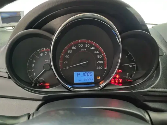 Toyota Vios — Фото автомобиля 11