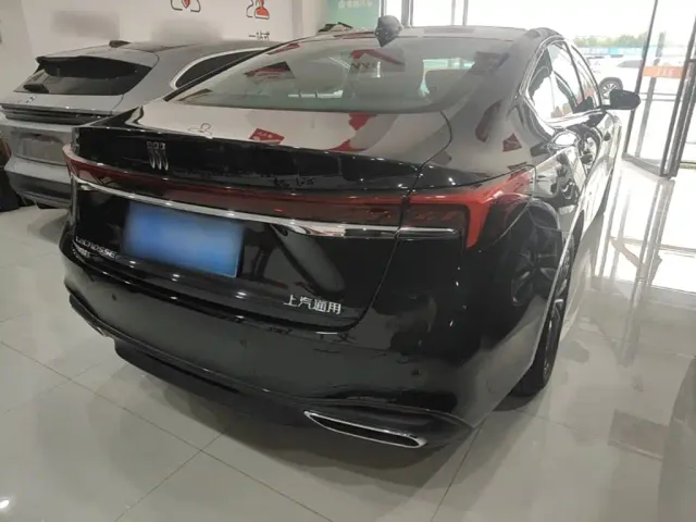 Buick LaCrosse — Фото автомобиля 6