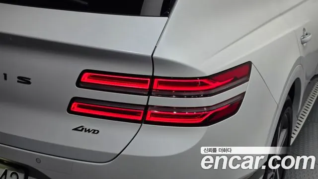 Genesis GV80 — Фото автомобиля 8
