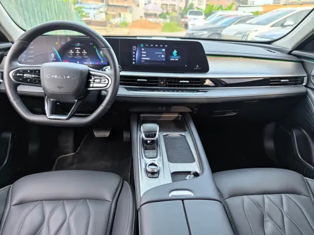 Chery Arrizo 8 — Фото автомобиля 4