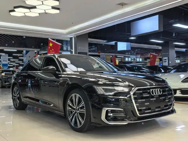 Audi A6L — Фото автомобиля 3
