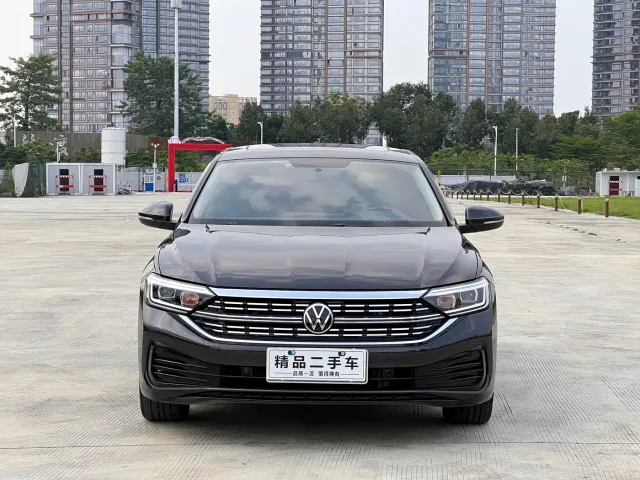 Volkswagen Sagitar — Фото автомобиля 2