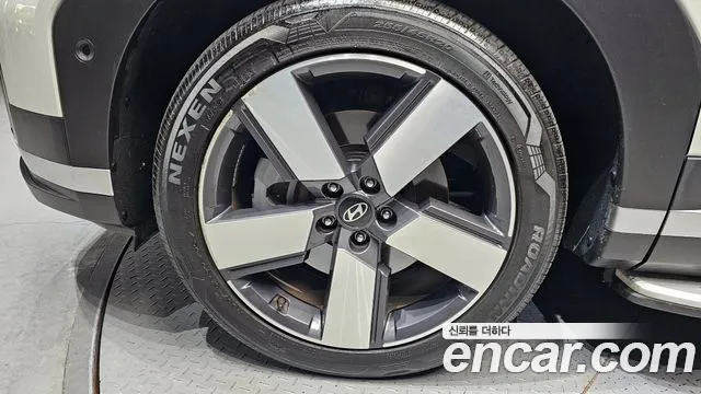 Hyundai Santafe Santa Fe (MX5) Бензин 2.5T 2WD — Фото автомобиля 5