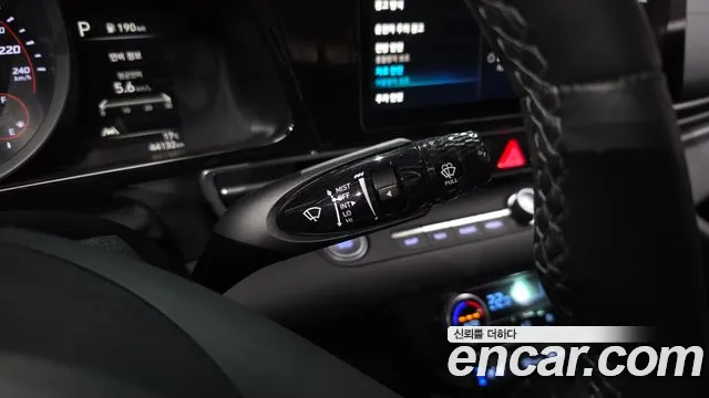 Hyundai Avante CN7 — Фото автомобиля 24