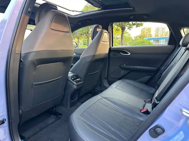 Changan Eado — Фото автомобиля 8