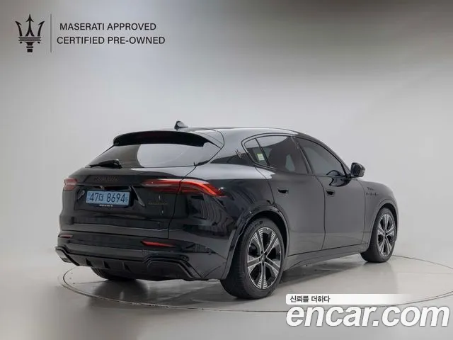 Maserati Grecale — Фото автомобиля 2