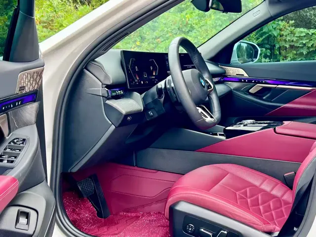 BMW 5 Series — Фото автомобиля 6