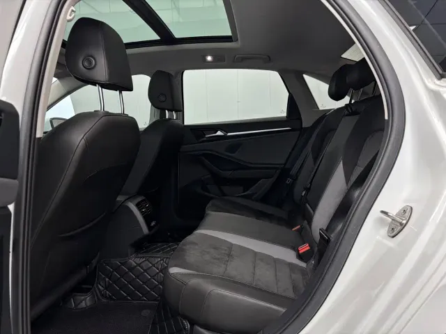 Volkswagen Sagitar — Фото автомобиля 5