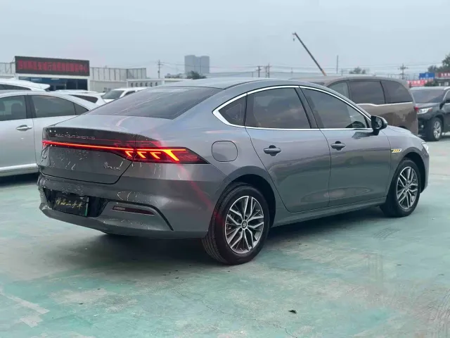 BYD Qin PLUS — Фото автомобиля 6