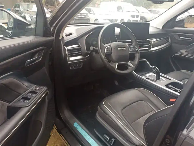 Haval H6 — Фото автомобиля 15