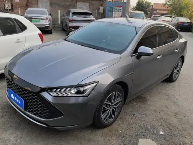 Фотография автомобиля — BYD Qin PLUS