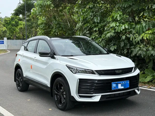 Geely Binyue — Фото автомобиля 3