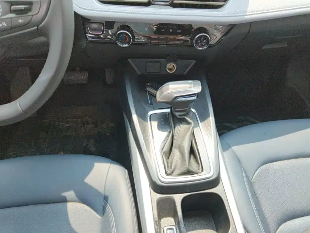Chevrolet Monza — Фото автомобиля 9