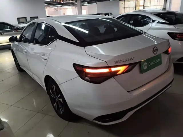 Nissan Sylphy — Фото автомобиля 4