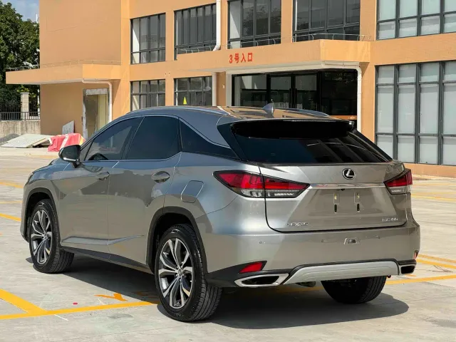 Lexus RX — Фото автомобиля 9