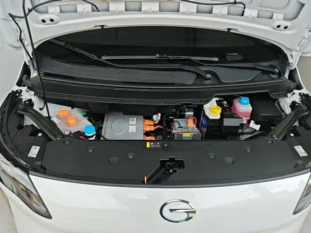 GAC Aion Y — Фото автомобиля 19