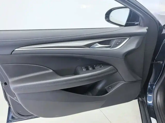 Buick LaCrosse — Фото автомобиля 7