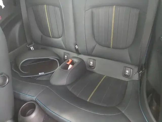 MINI Hatch — Фото автомобиля 16