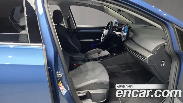 Volkswagen Golf Golf 8 поколение 2.0 TDI Prestige — Фото автомобиля 9