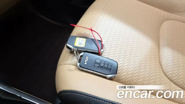 Kia Carnival 4th Gen — Фото автомобиля 16
