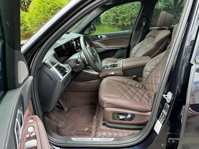 BMW X5 — Фото автомобиля 7