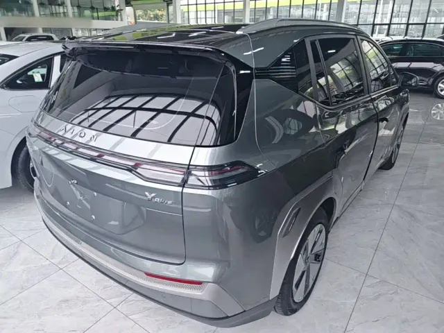 GAC Aion Y — Фото автомобиля 6