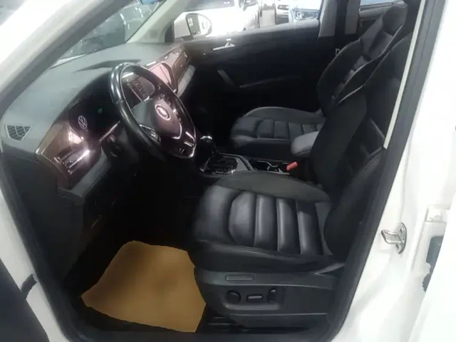 Volkswagen Tharu — Фото автомобиля 14