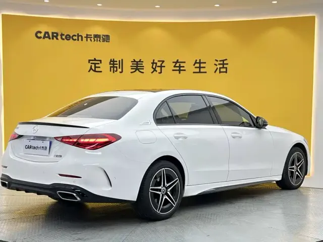 Mercedes-Benz C-Class — Фото автомобиля 3