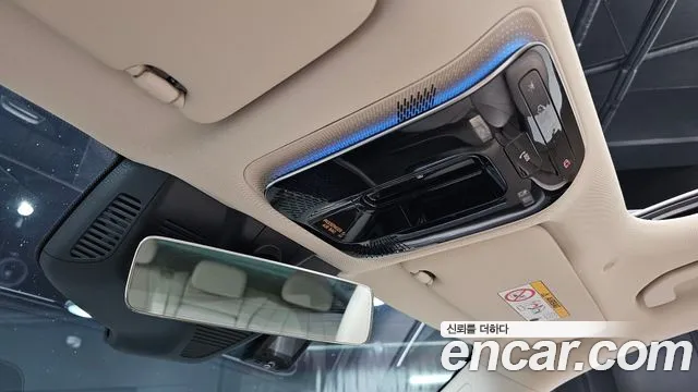 Mercedes-Benz E-Class — Фото автомобиля 27